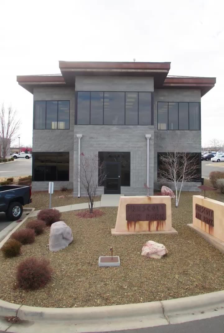 Commercial building owned and leased by TDH Investments in Prescott, Arizona